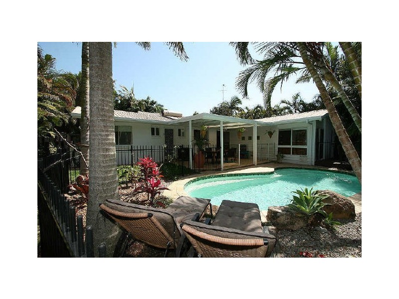 18 Sandalwood Close, Marcus Beach QLD 4573