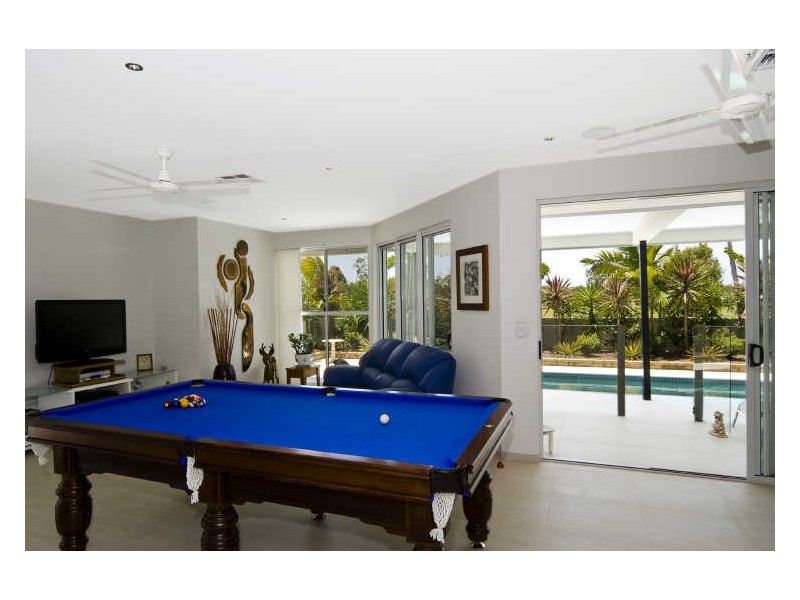 1 Pennant Court, Peregian Springs QLD 4573
