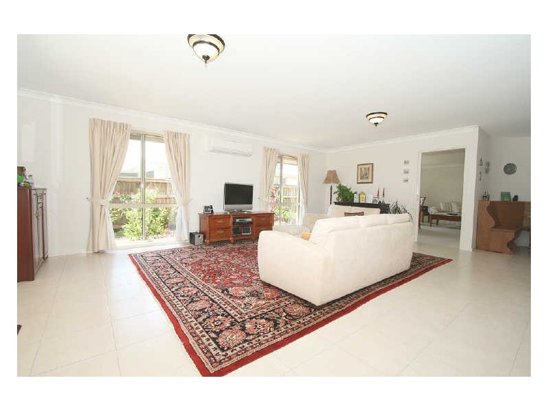 17 Glen Abby Avenue, Peregian Springs QLD 4573