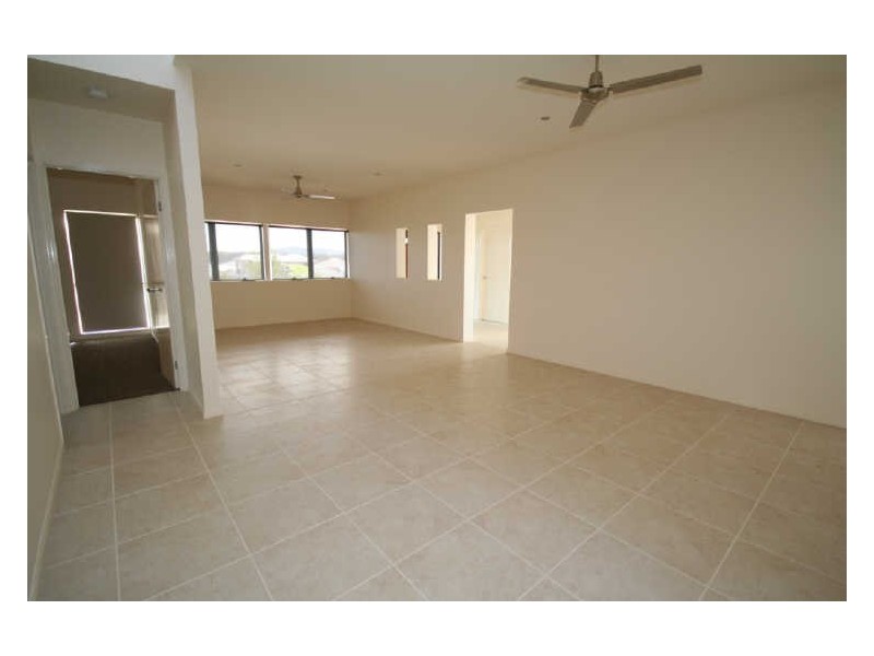38 Ironhurst Place, Peregian Springs QLD 4573