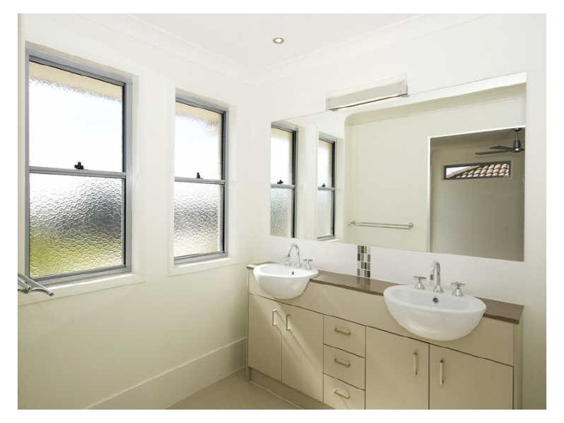 6 Indigo Court, Peregian Springs QLD 4573