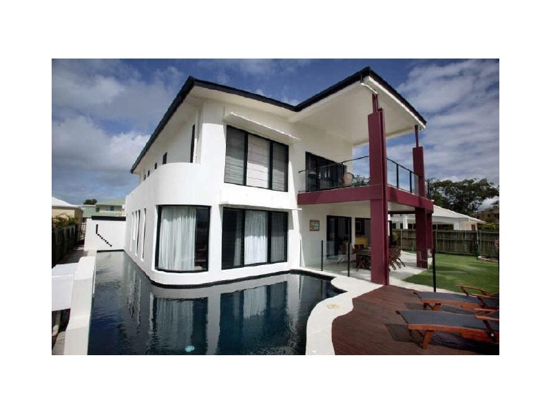 22 Greenside Court, Peregian Springs QLD 4573