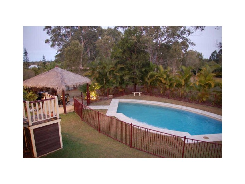 33 Lake Vista Drive, Peregian Beach QLD 4573