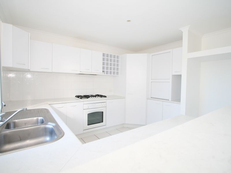 2 Yarran Road, Peregian Springs QLD 4573