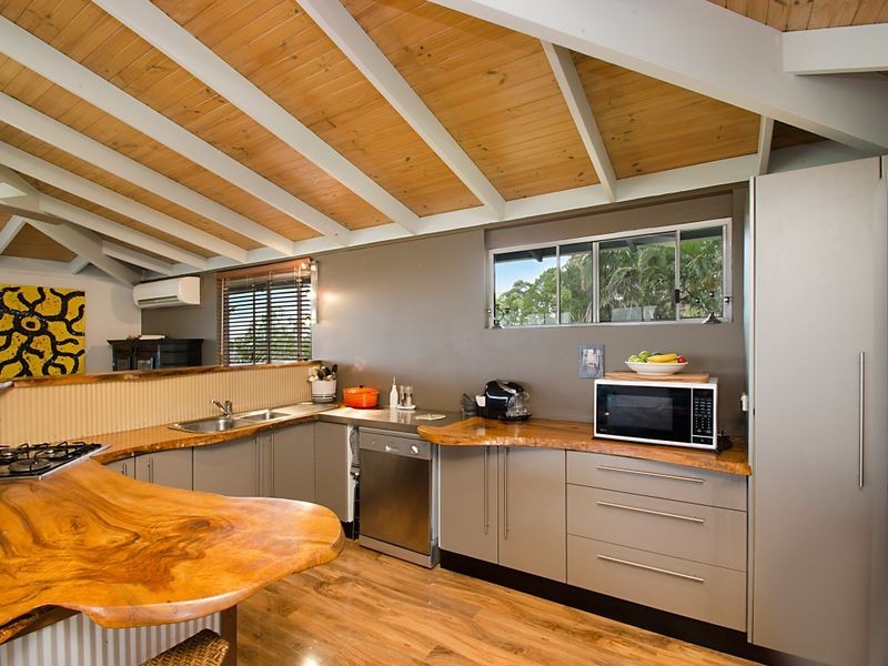 282 David Low Way, Peregian Beach QLD 4573