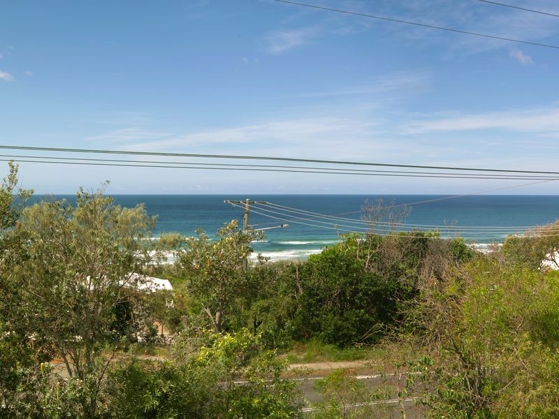 2 Currawong Crescent, Peregian Beach QLD 4573