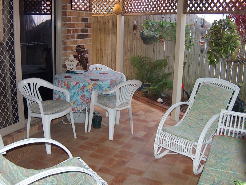 1/27 Jarnahill Drive, Mount Coolum QLD 4573