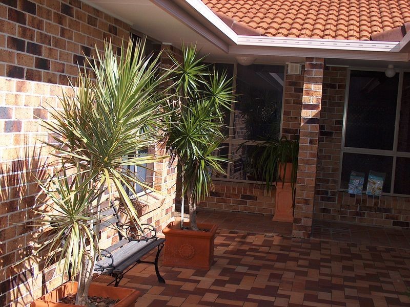 1/27 Jarnahill Drive, Mount Coolum QLD 4573