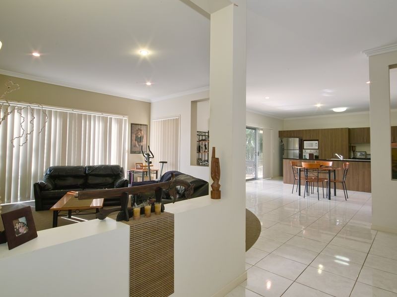 117 The Avenue, Peregian Springs QLD 4573
