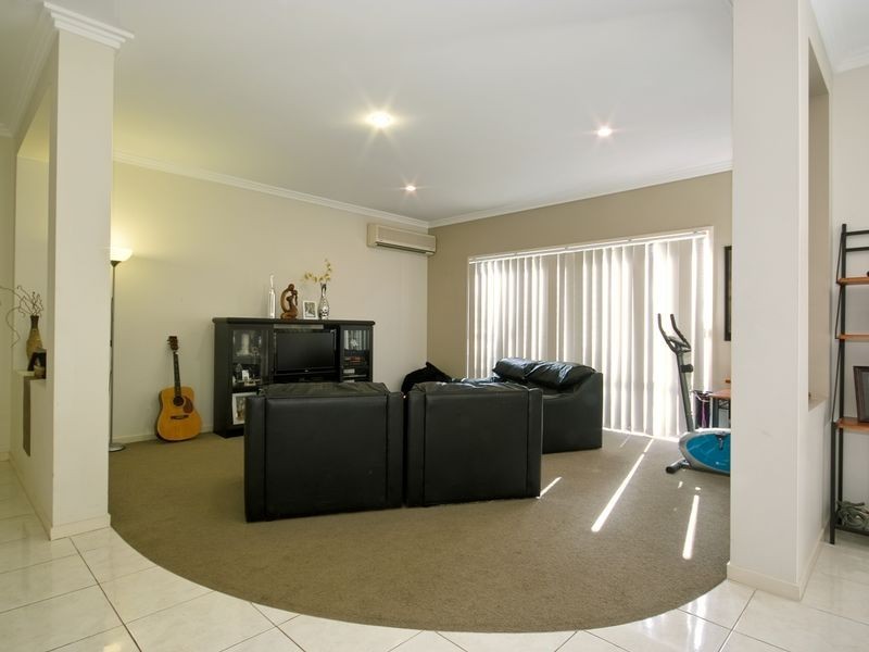 117 The Avenue, Peregian Springs QLD 4573