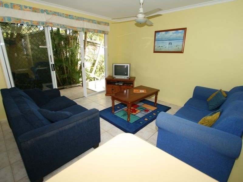 2/43 Oriole Avenue, Peregian Beach QLD 4573