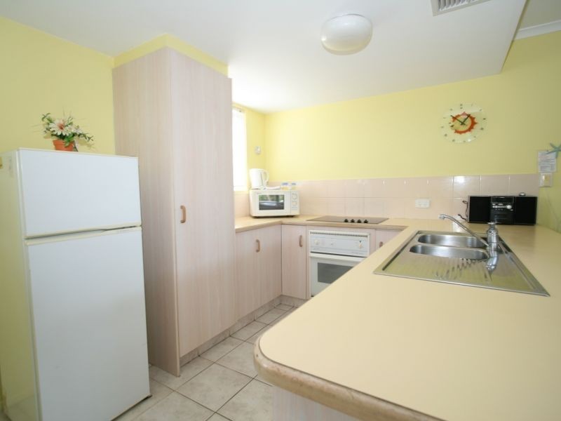 2/43 Oriole Avenue, Peregian Beach QLD 4573