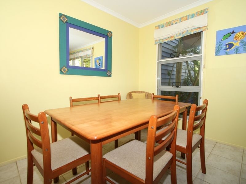 2/43 Oriole Avenue, Peregian Beach QLD 4573