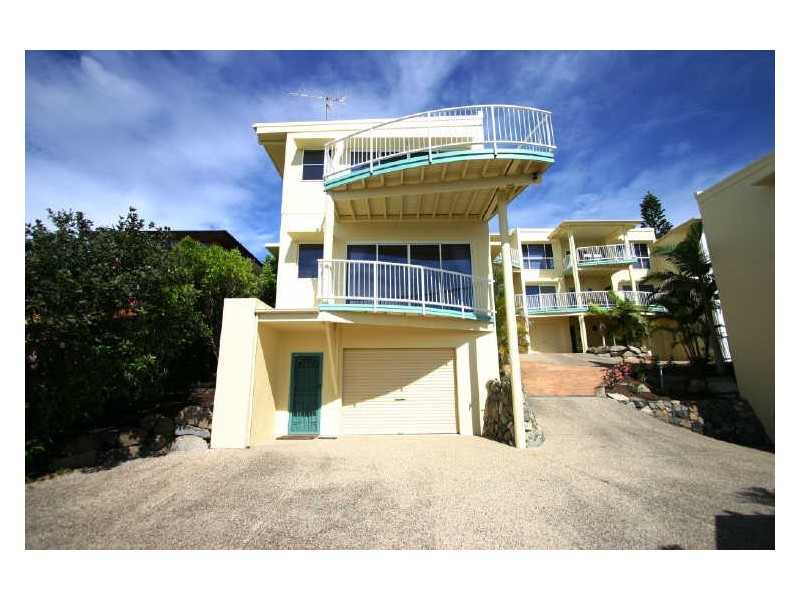 1/18 Peregian Esplanade, Peregian Beach QLD 4573