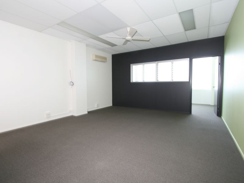 10/10 Grebe Street, Peregian Beach QLD 4573