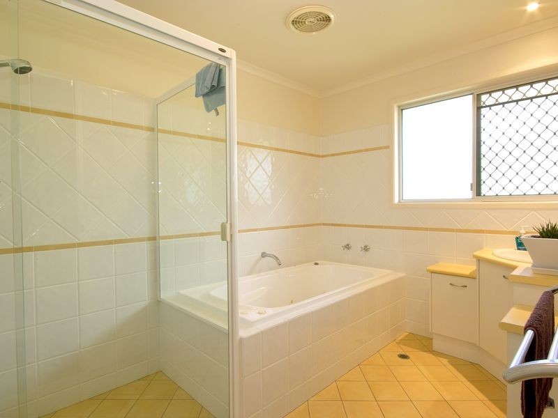 27 Mahogany Drive, Marcus Beach QLD 4573