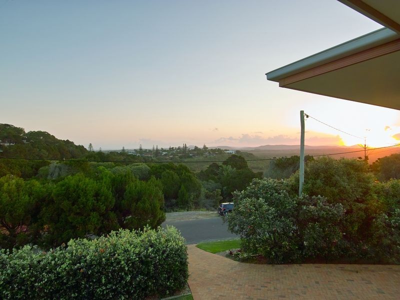 29 Currawong Crescent, Peregian Beach QLD 4573