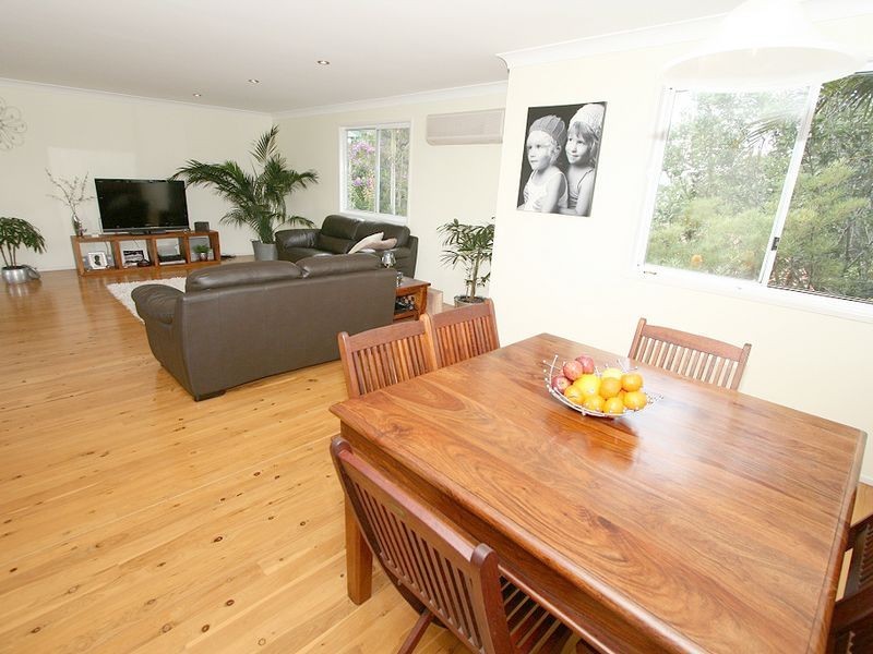 25 Marakari Crescent, Mount Coolum QLD 4573