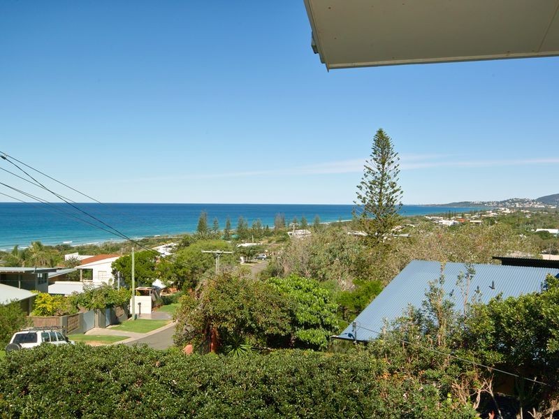 40 Pelican Street, Peregian Beach QLD 4573