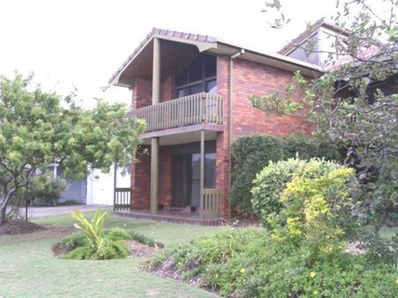 1/70 Peregian Esplanade, Peregian Beach QLD 4573