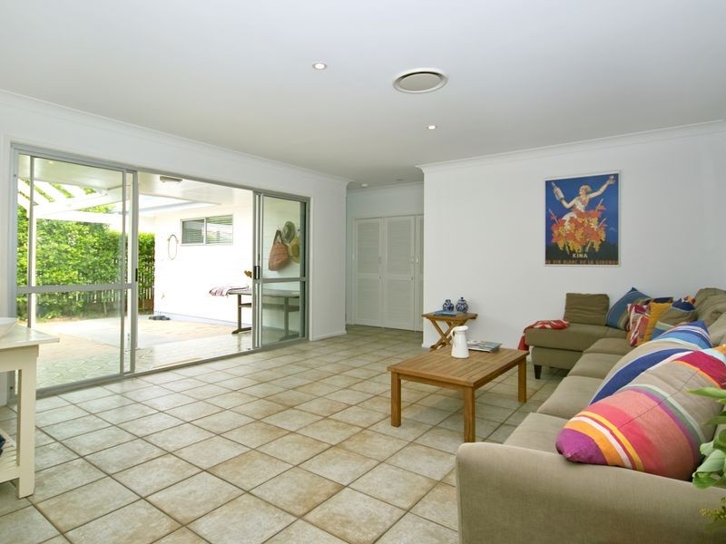 6 Landrail Street, Peregian Beach QLD 4573