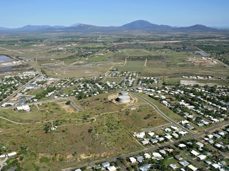 1 Panorama Place, Bowen QLD 4805