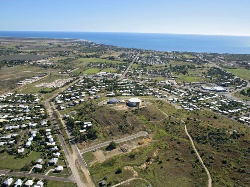 2 Panorama Place, Bowen QLD 4805