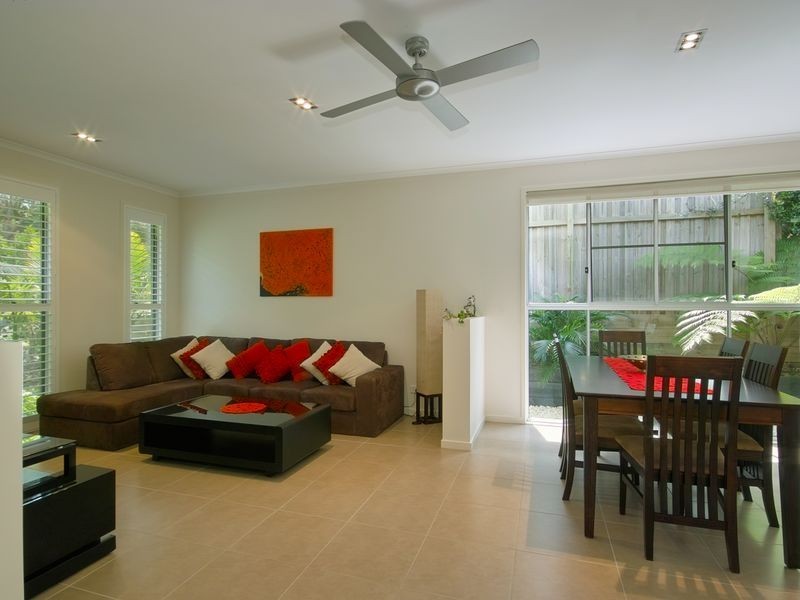 7 Thomson Place, Peregian Springs QLD 4573