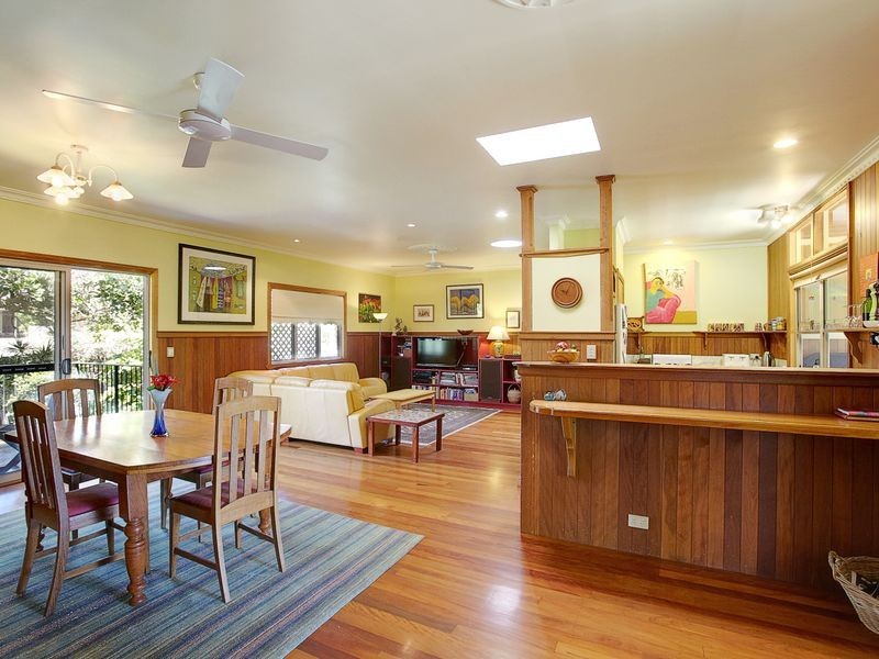 2 Petrel Street, Peregian Beach QLD 4573