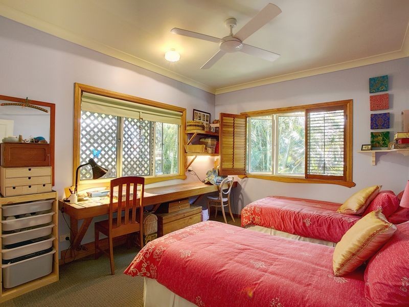 2 Petrel Street, Peregian Beach QLD 4573