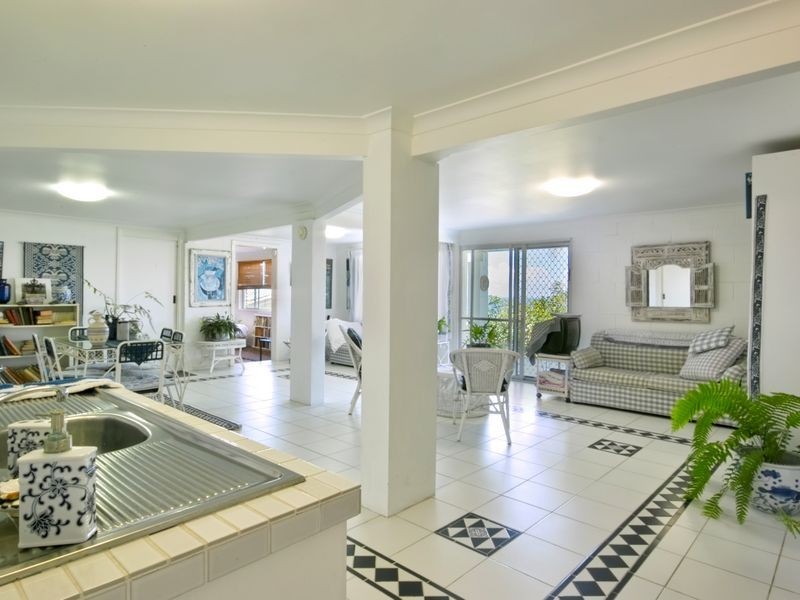 352 David Low Way, Peregian Beach QLD 4573