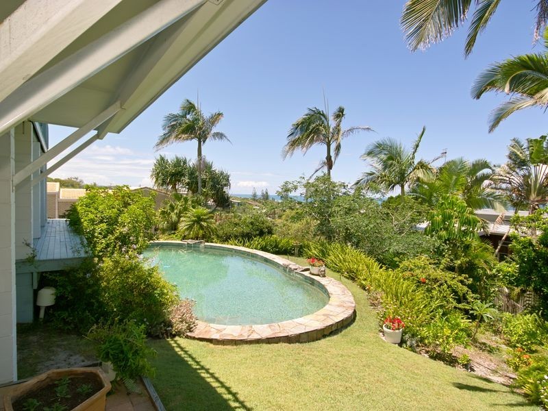 352 David Low Way, Peregian Beach QLD 4573