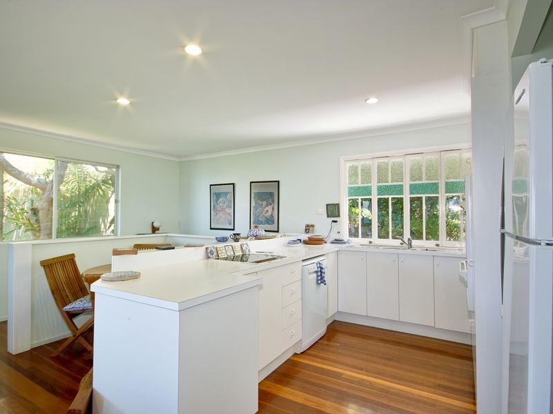 352 David Low Way, Peregian Beach QLD 4573