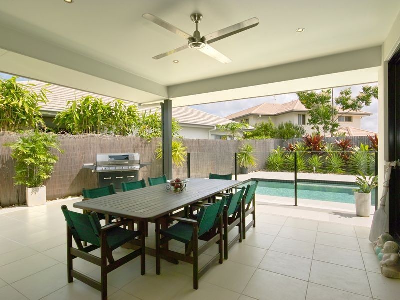 136 The Avenue, Peregian Springs QLD 4573