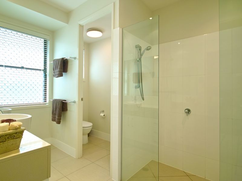 136 The Avenue, Peregian Springs QLD 4573