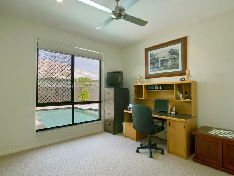 136 The Avenue, Peregian Springs QLD 4573