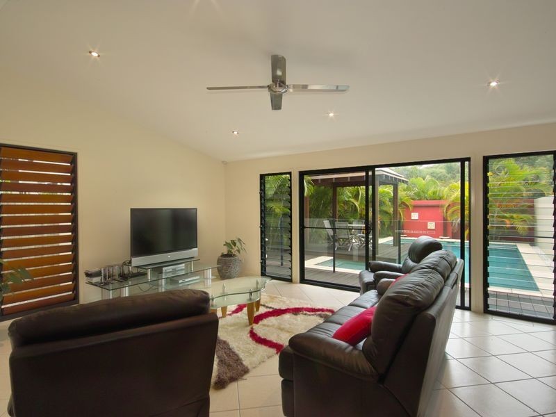 35 Callitris Crescent, Marcus Beach QLD 4573