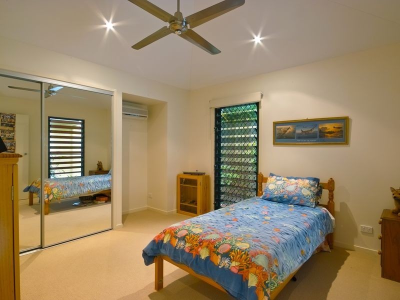 35 Callitris Crescent, Marcus Beach QLD 4573