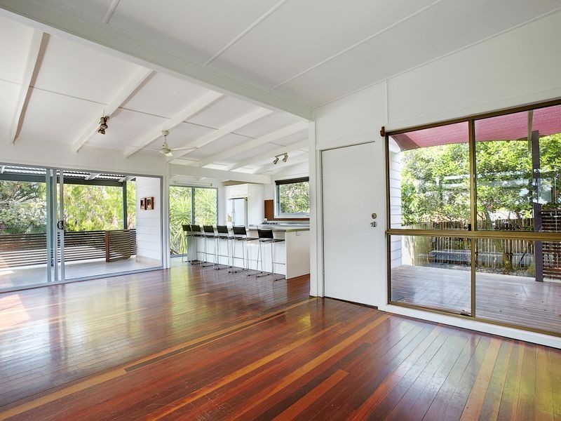 4 Petrel Street, Peregian Beach QLD 4573