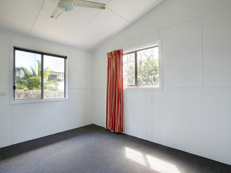 4 Petrel Street, Peregian Beach QLD 4573