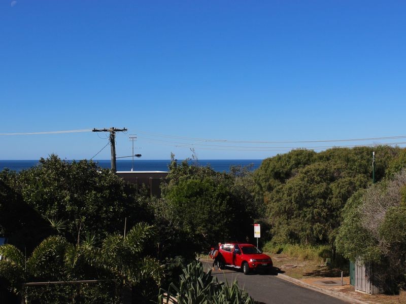 33 Callitris Crescent, Marcus Beach QLD 4573