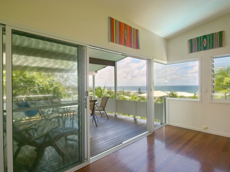 25 Parakeet Crescent, Peregian Beach QLD 4573