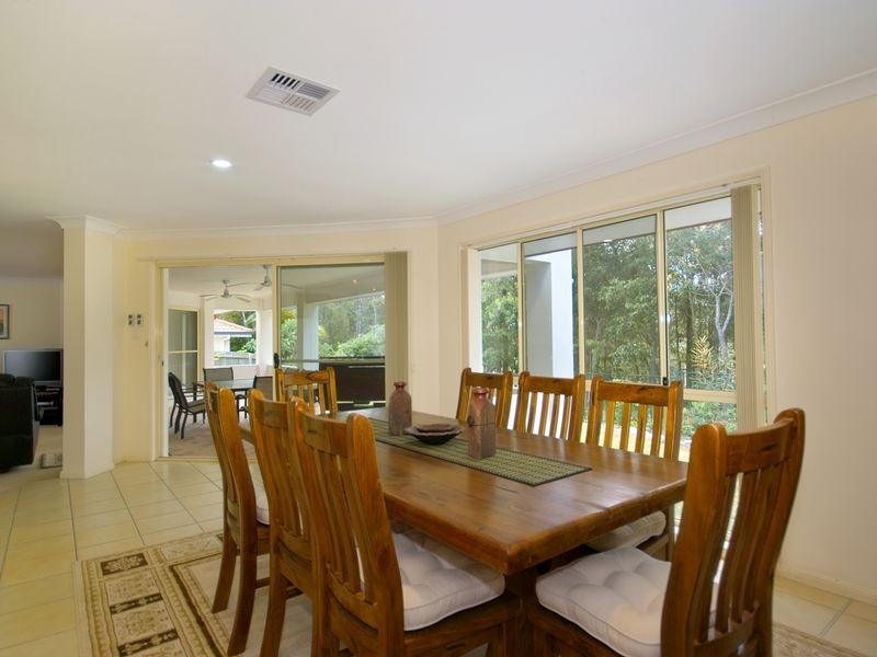 18 Longwood Drive, Peregian Springs QLD 4573