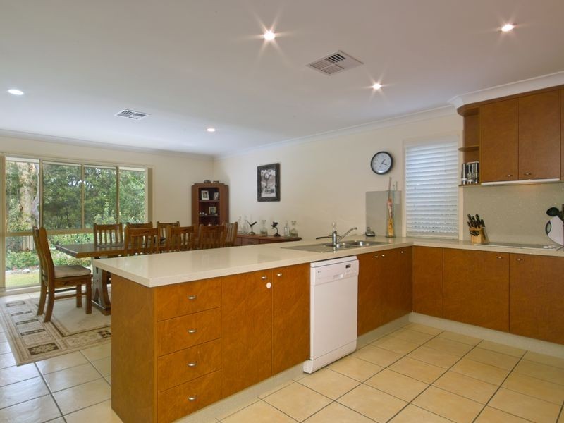 18 Longwood Drive, Peregian Springs QLD 4573