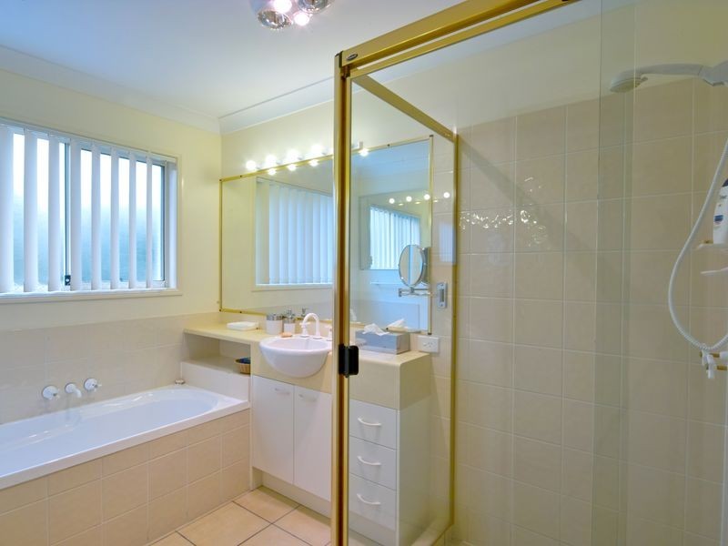 18 Longwood Drive, Peregian Springs QLD 4573