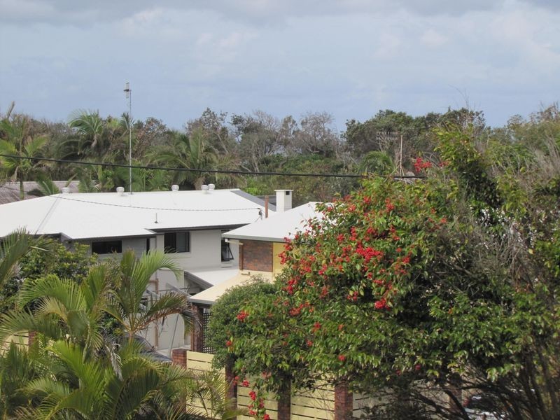 2 Coucal Crescent, Peregian Beach QLD 4573