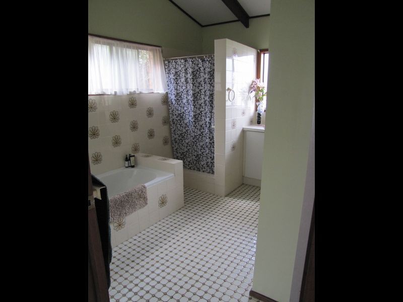 2 Coucal Crescent, Peregian Beach QLD 4573