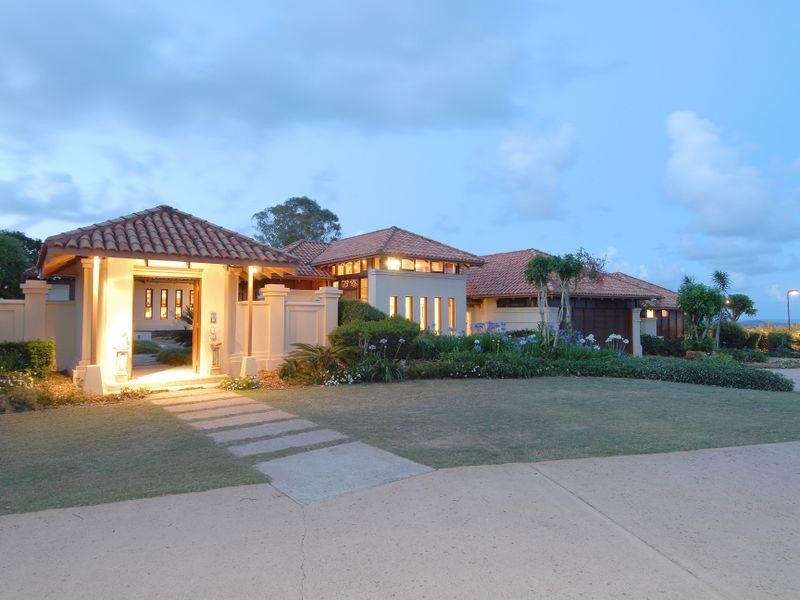99 Ocean Vista Drive, Maroochy River QLD 4561
