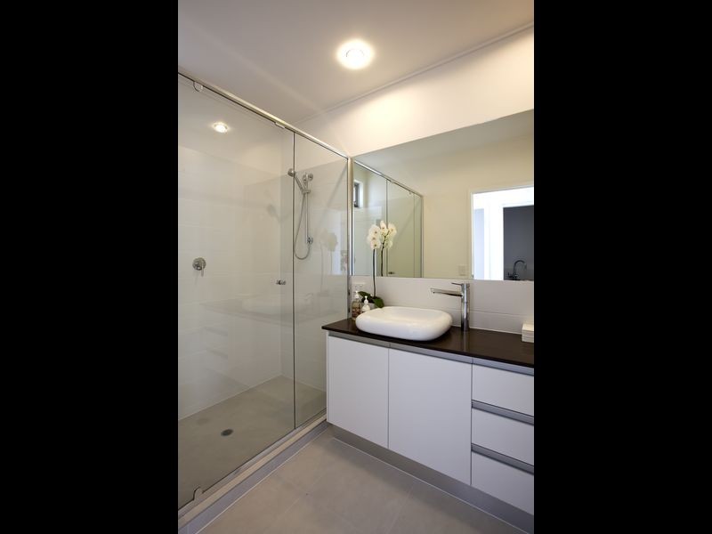 204 The Avenue, Peregian Springs QLD 4573