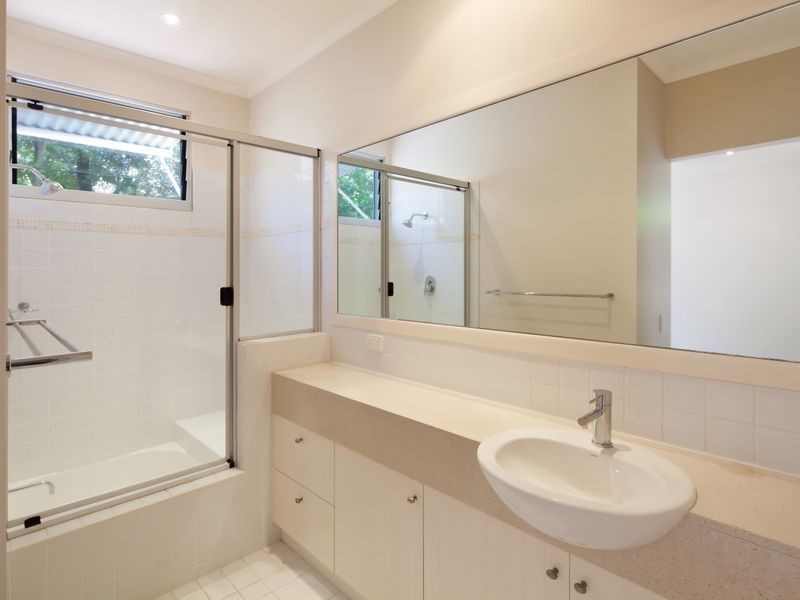 2/26 Kingfisher Drive, Peregian Beach QLD 4573